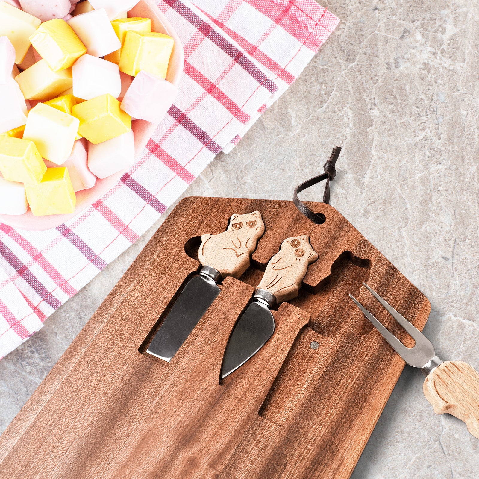 Wooden Cat-Themed Cheese Knife Set – Adorable Cat Design on Cutting Board – Perfect Gift for Cat Lovers