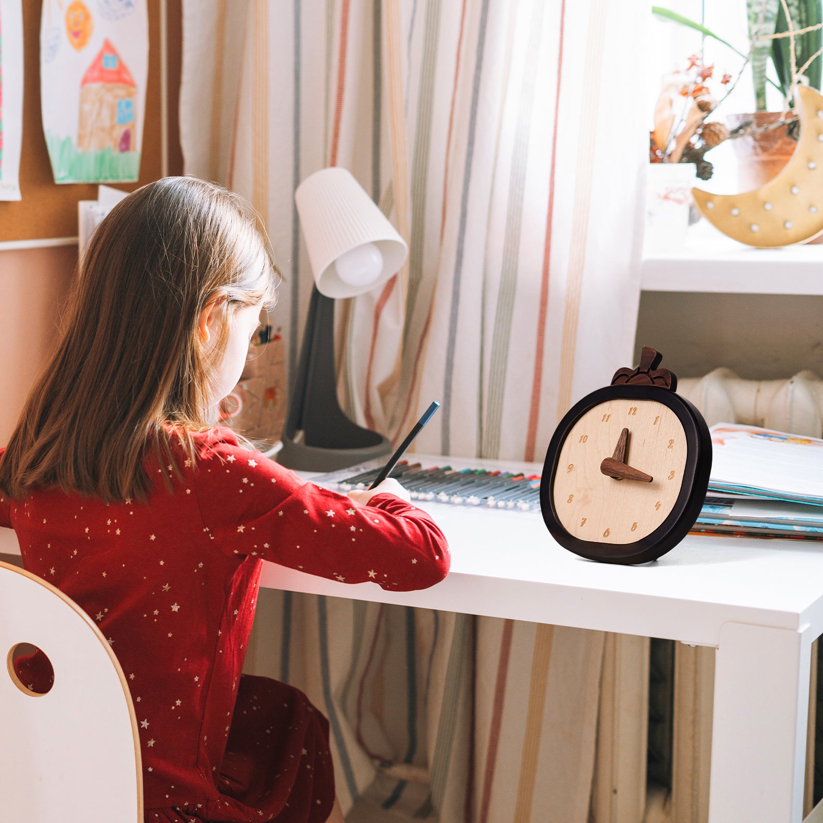 Mangosteen Wooden Desk Clock – Exotic Elegance Meets Functional Art