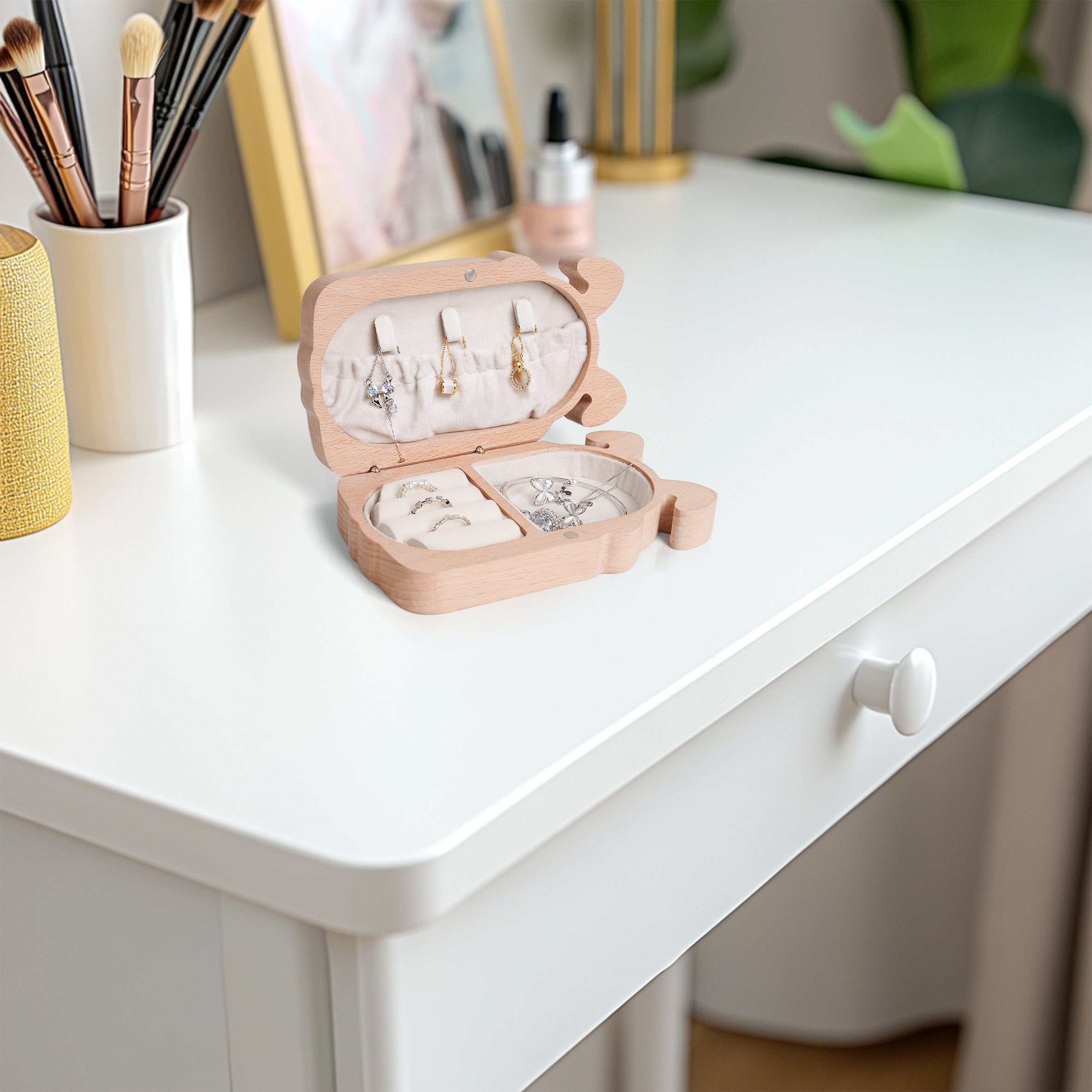 Bunny Wooden Jewelry Box – Whimsical Storage Meets Elegant Functionality