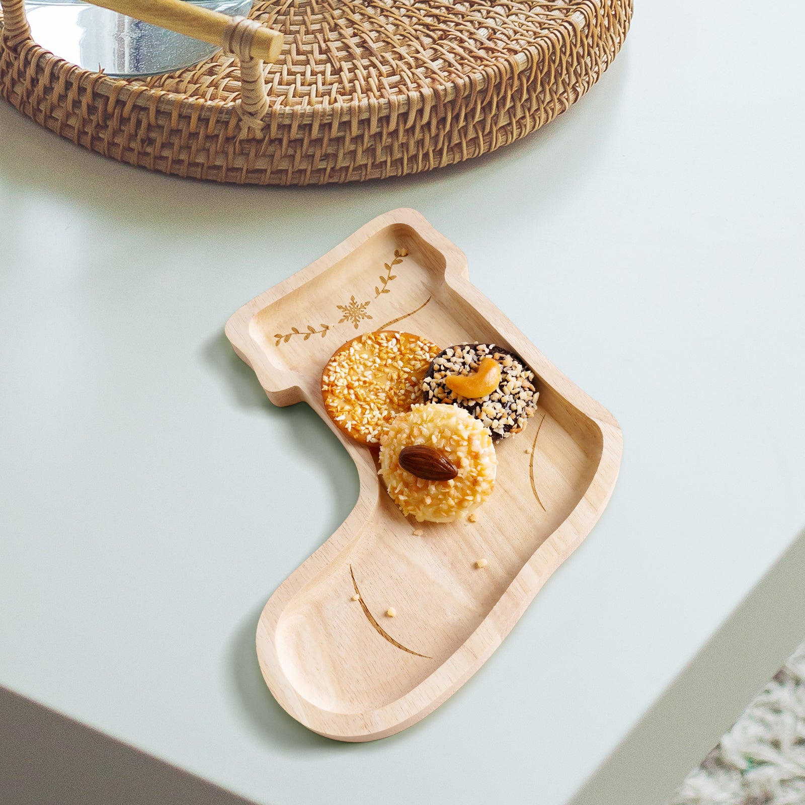 Festive Christmas Wooden Tray Set - Holiday Serving Platters & Decor