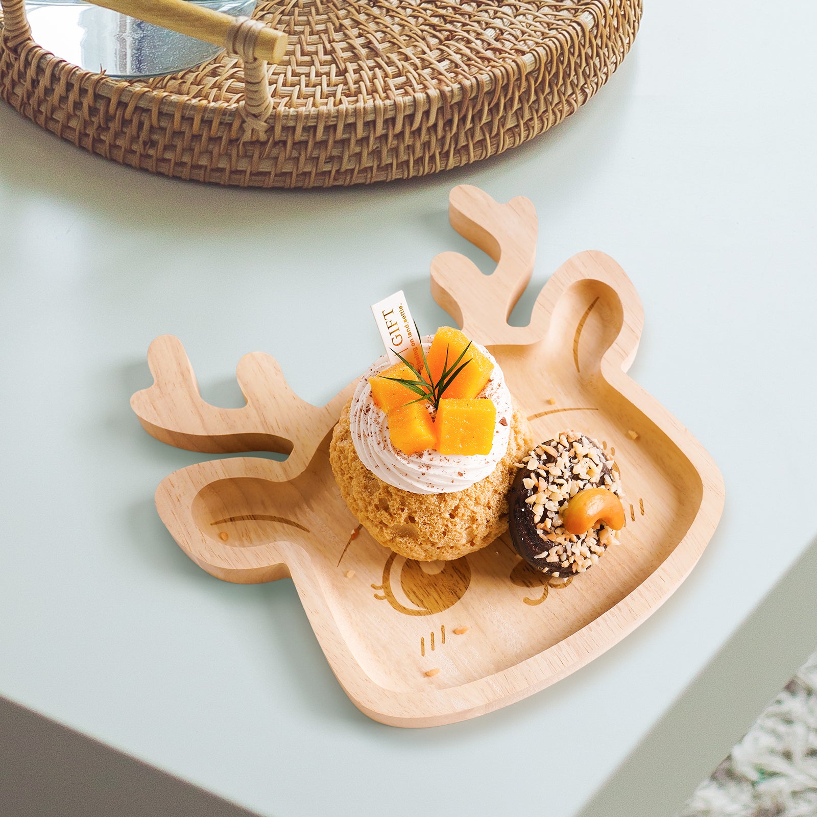 Enchanted Reindeer Wooden Tray - Festive Holiday Serving Platter & Cherished Gift