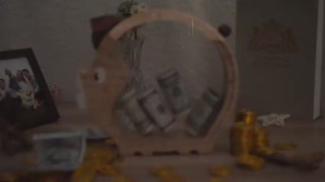 Wooden Piggy Bank - Adorable & Durable Money Box for Kids